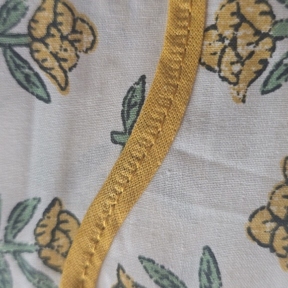 $West Elm Begonia Sheet Set, Queen, Color Dijon, Retail Price $139.00 USD - Picture 16 of 16